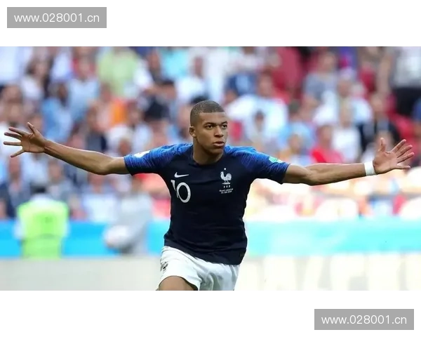 聚焦法国足球赛场欧洲豪强激战再掀绿茵风暴激情瞬间全记录大赏篇